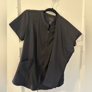 Statement by Cherokee scrub set